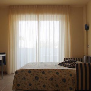 Studio con letto king size